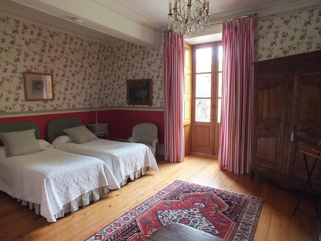 Chateau De Naze Vivy-Saumur Zimmer foto
